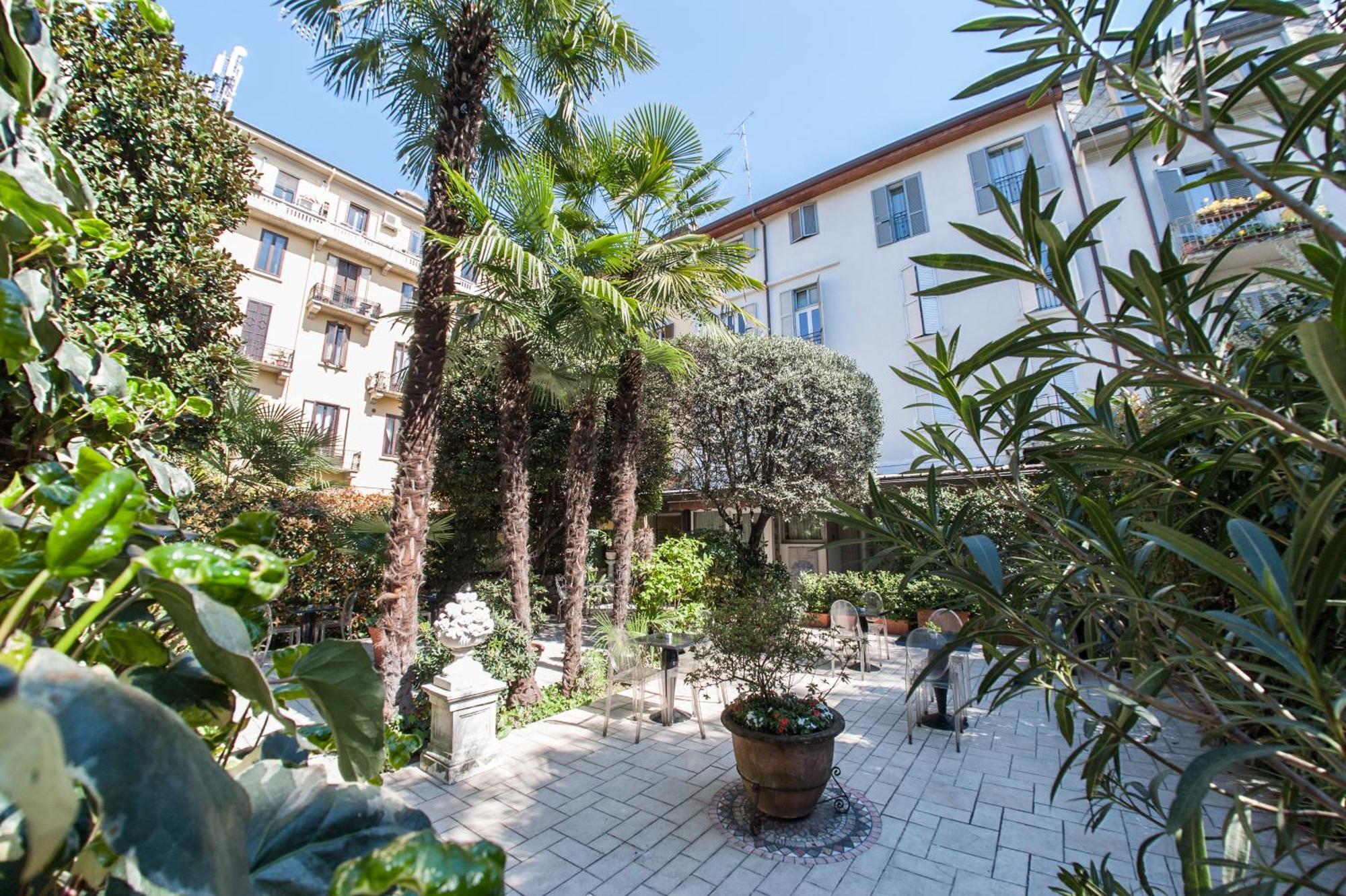 The Best Hotel — Bilder 2